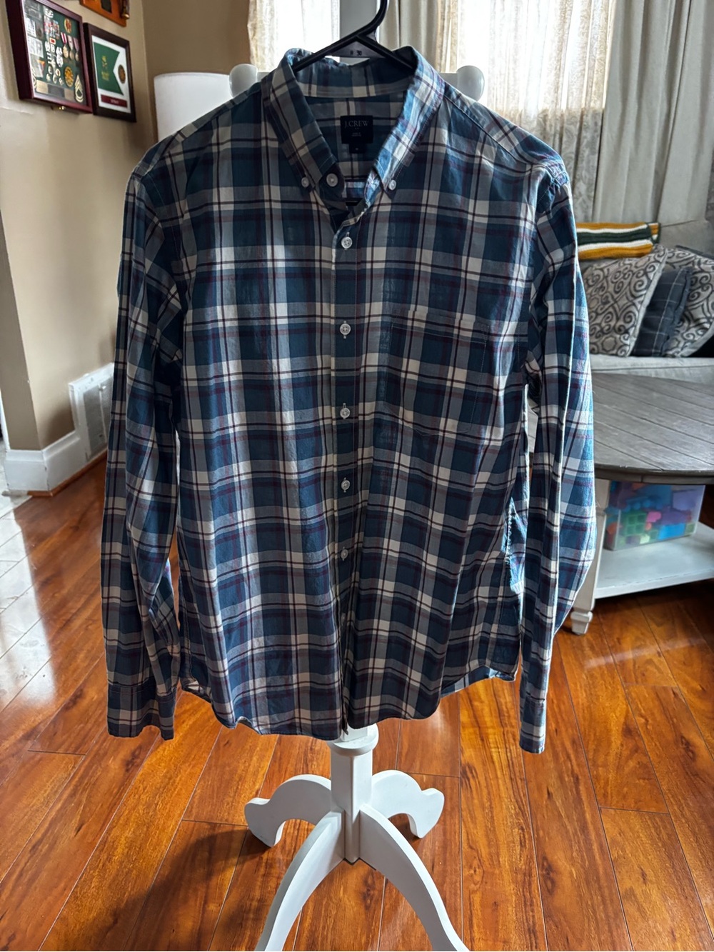 J crew Women’s Medium Plaid Button-Down Shirt
